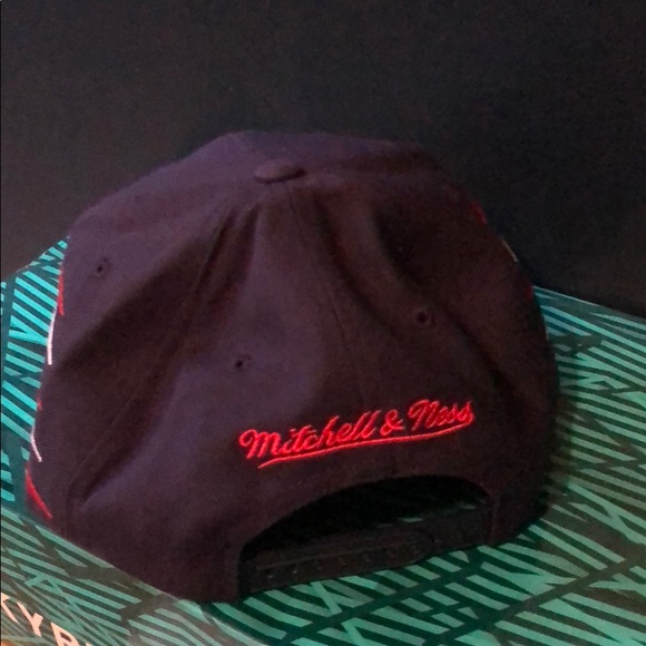 Mitchell & Ness Washington Wizards Snapback - Picture 2 of 2